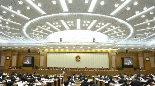 人大會(huì)議今閉幕 人大會(huì)議今閉幕